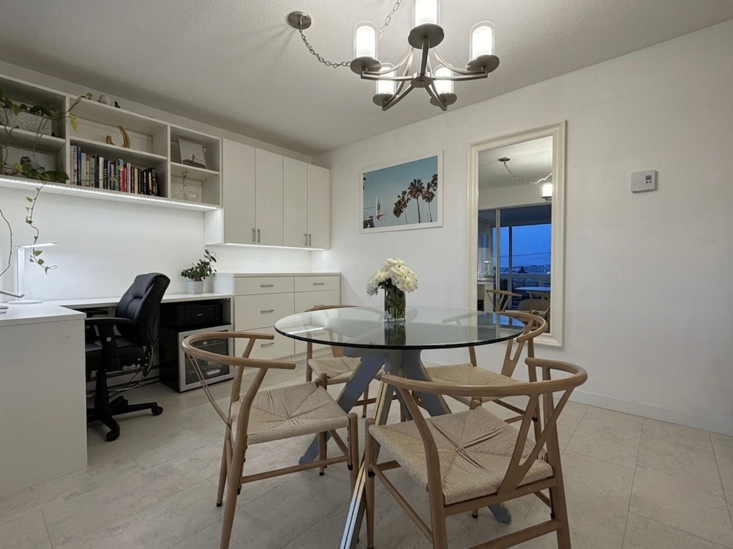  at 202 - 2440 Haywood Avenue, Dundarave, West Vancouver
