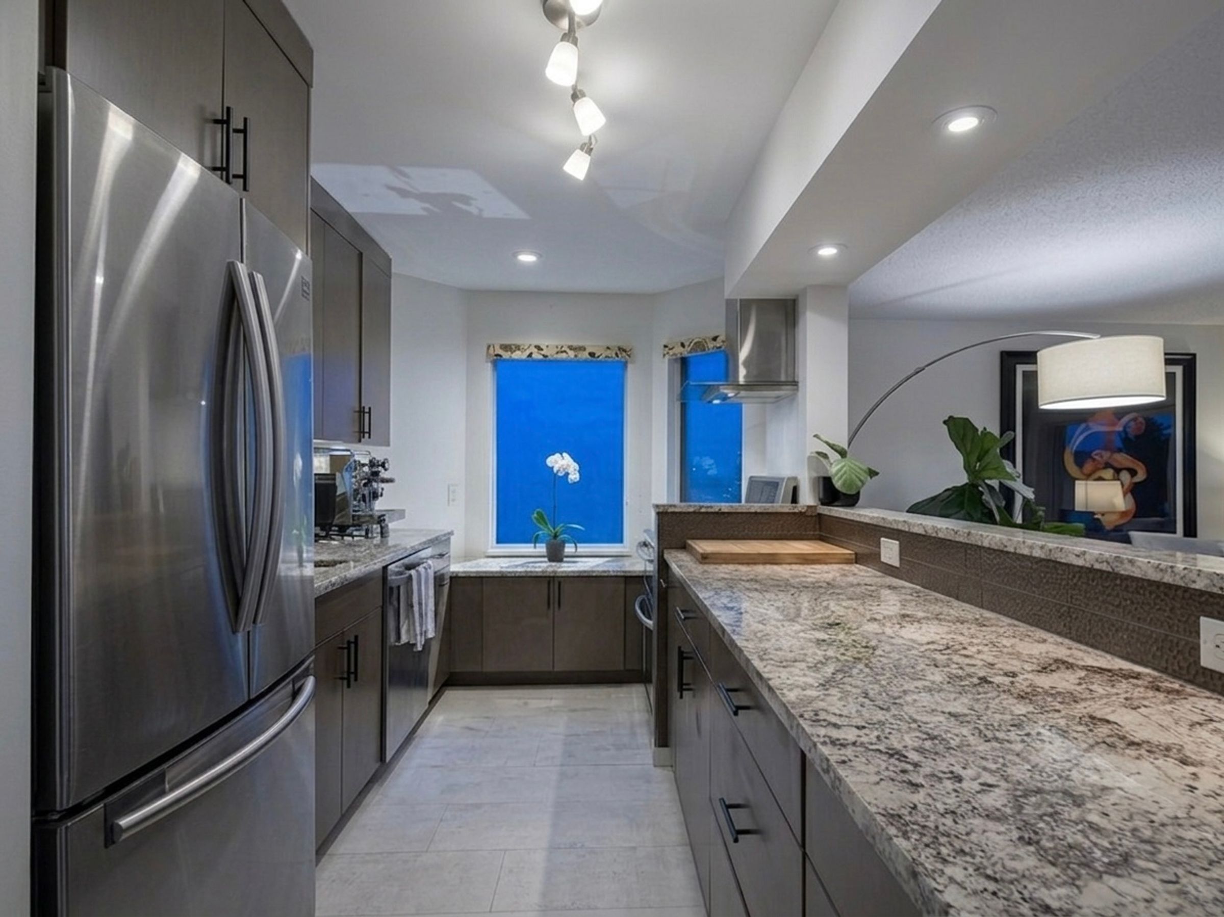  at 202 - 2440 Haywood Avenue, Dundarave, West Vancouver