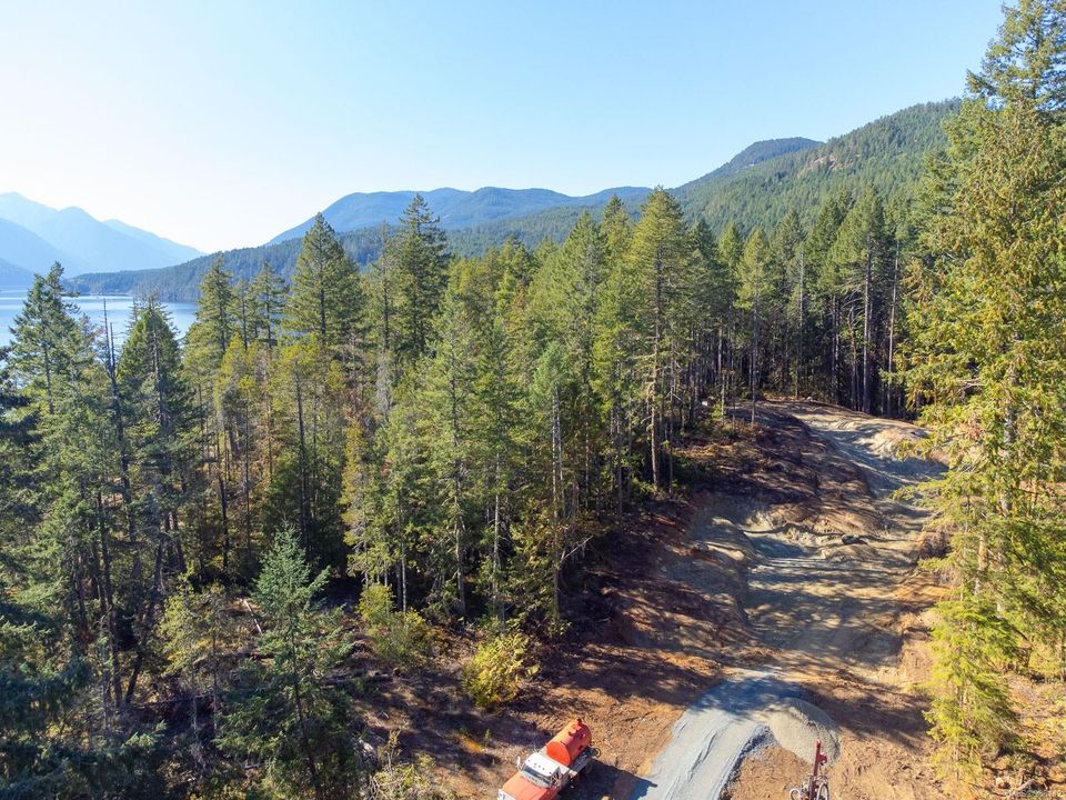 11196-taylor-arm-sproat-lake-port-alberni-03