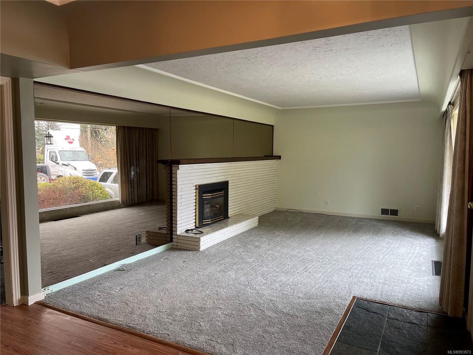 4136-johnston-port-alberni-port-alberni-03