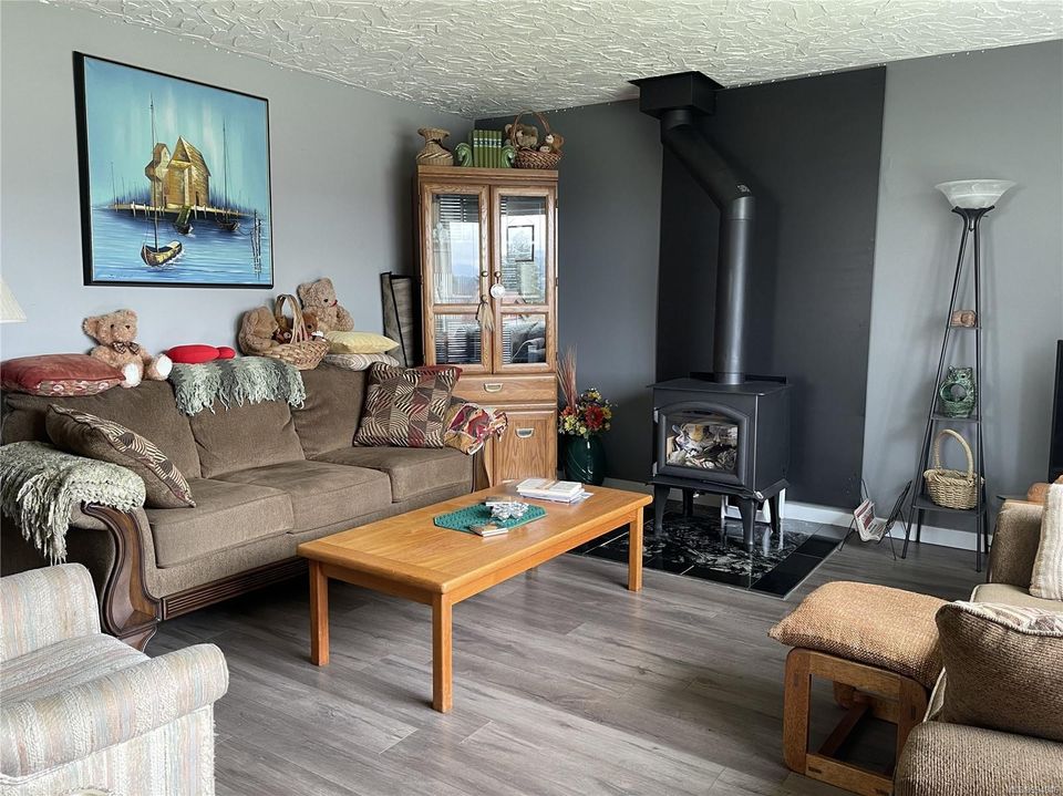 2425-9th-port-alberni-port-alberni-03