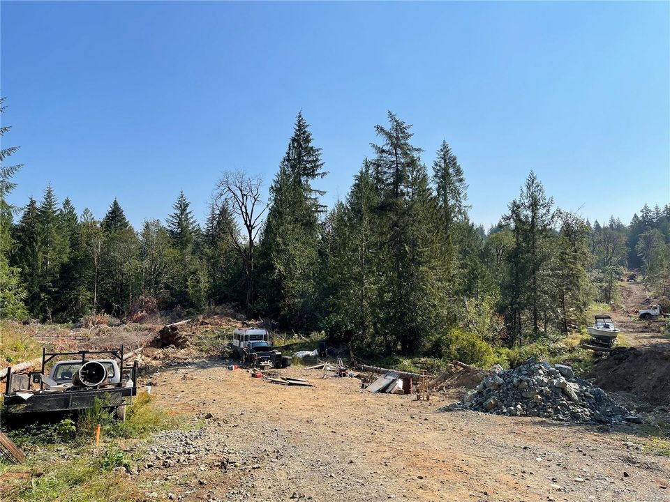 7655-trill-pit-alberni-valley-port-alberni-04