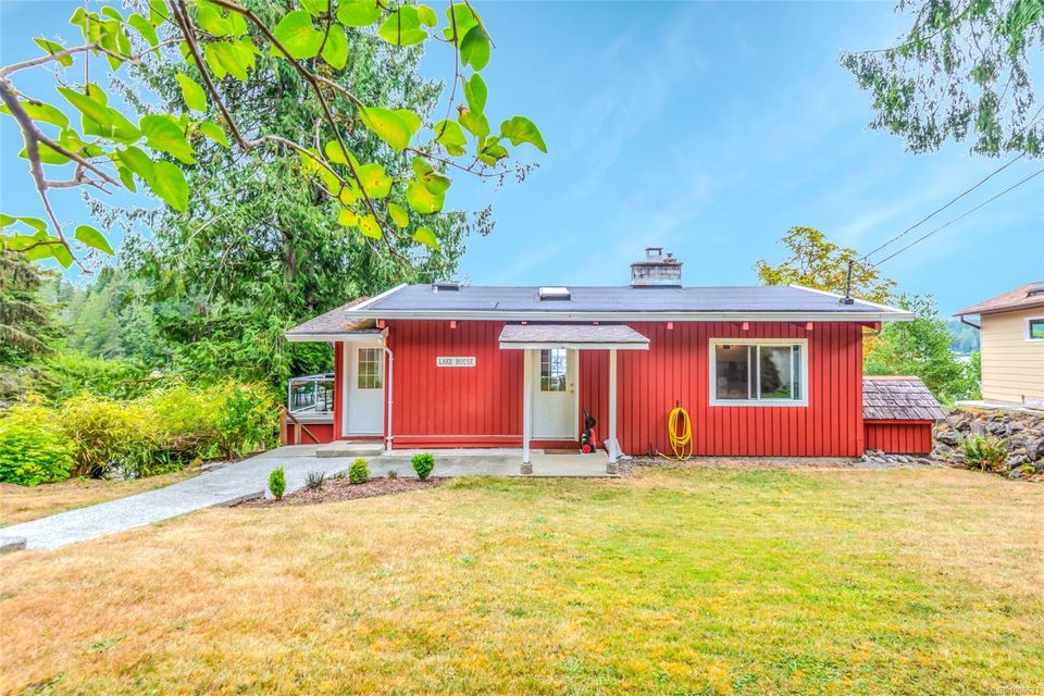 10135-klitsa-sproat-lake-port-alberni-03