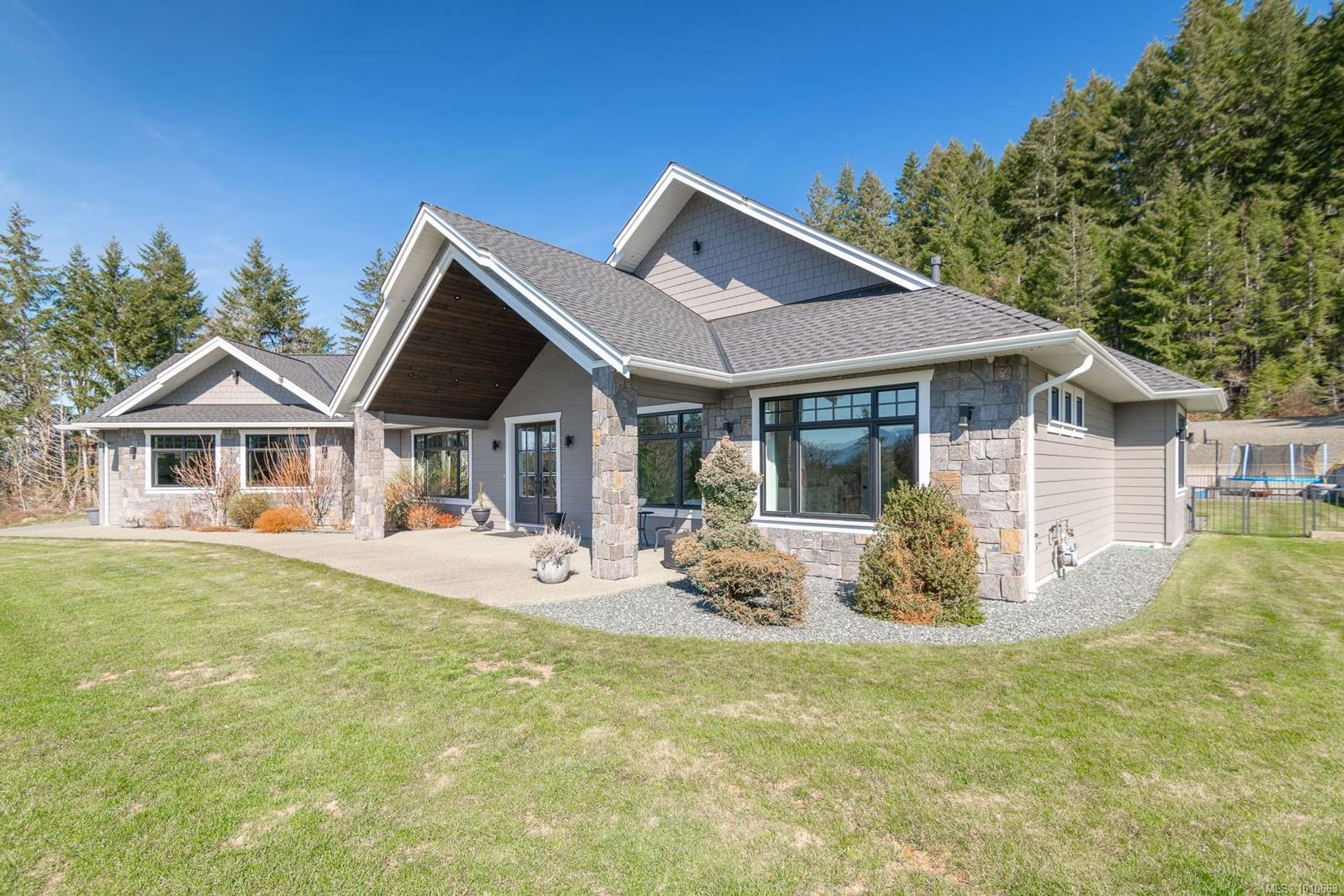 Photo of 6181 Chase Drive, Alberni Valley, Port Alberni