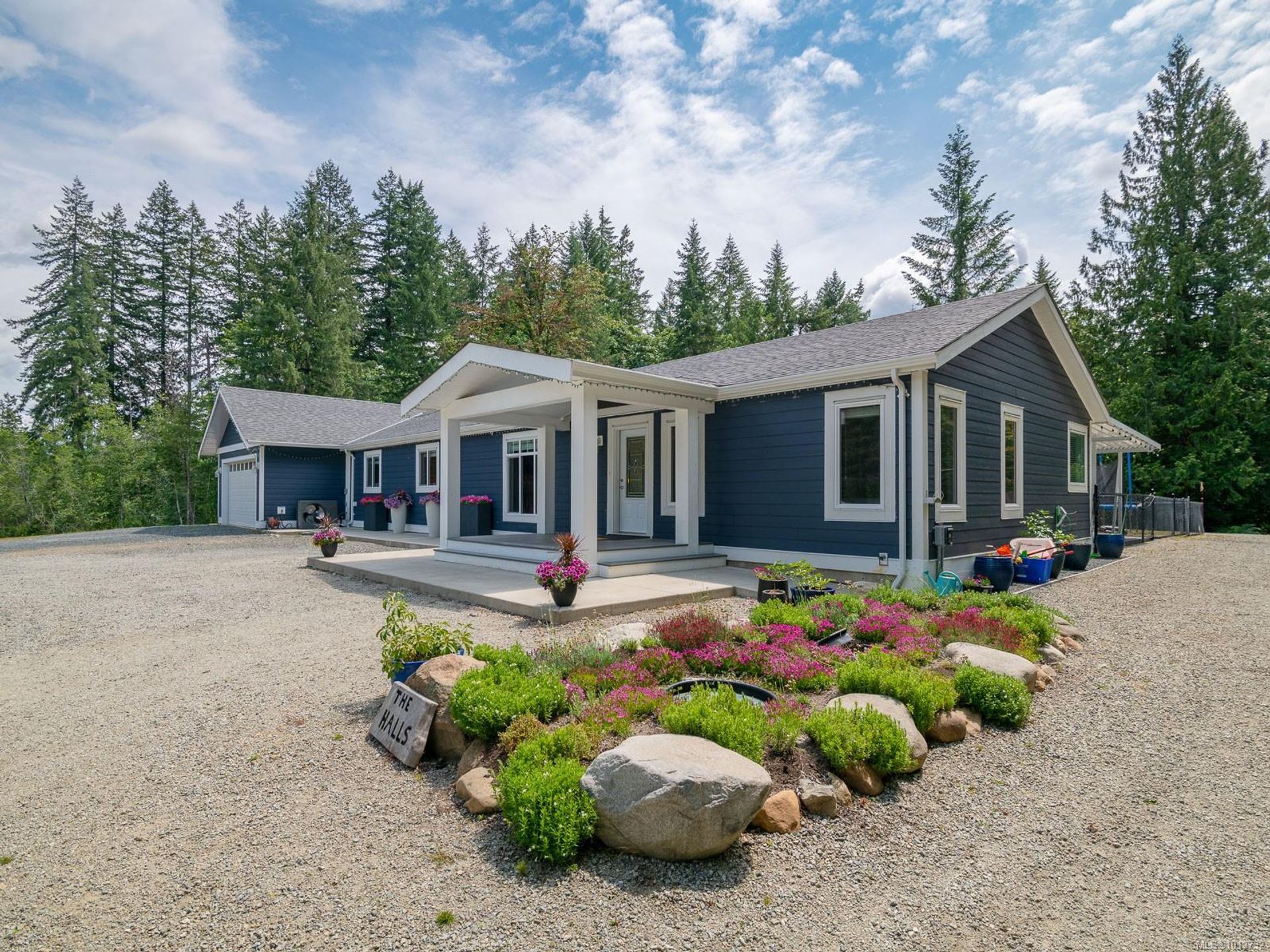 7444 Bell Road, Sproat Lake, Port Alberni