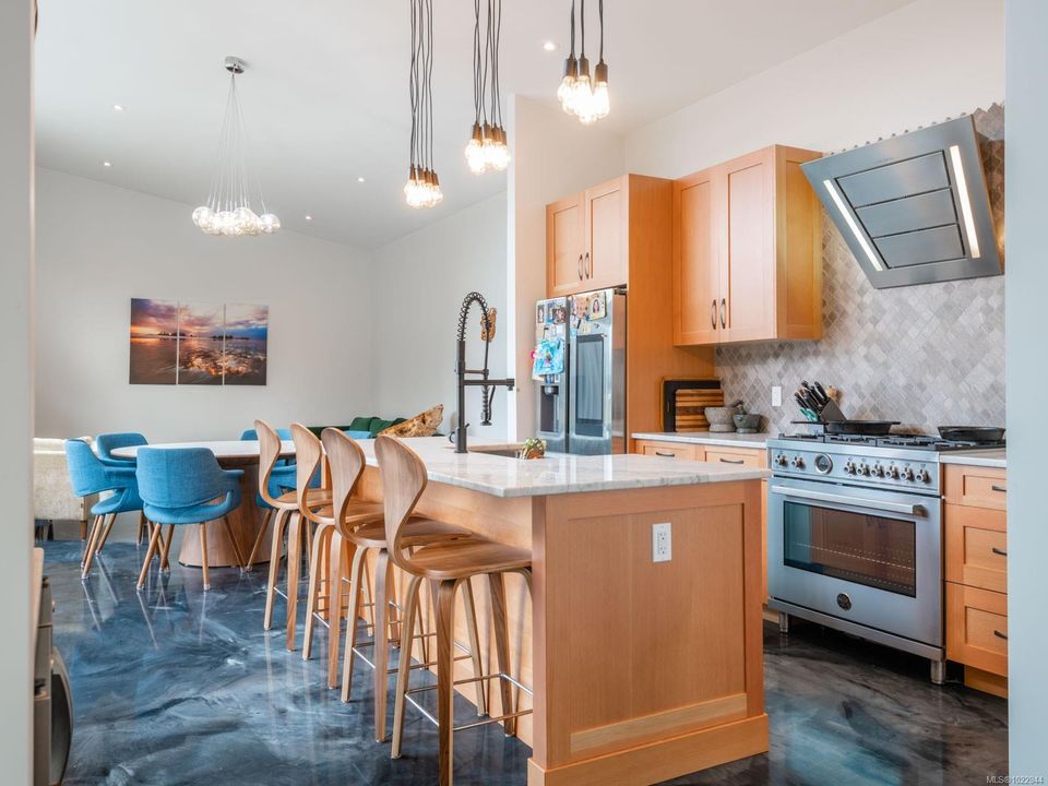 6415-walker-port-alberni-port-alberni-03