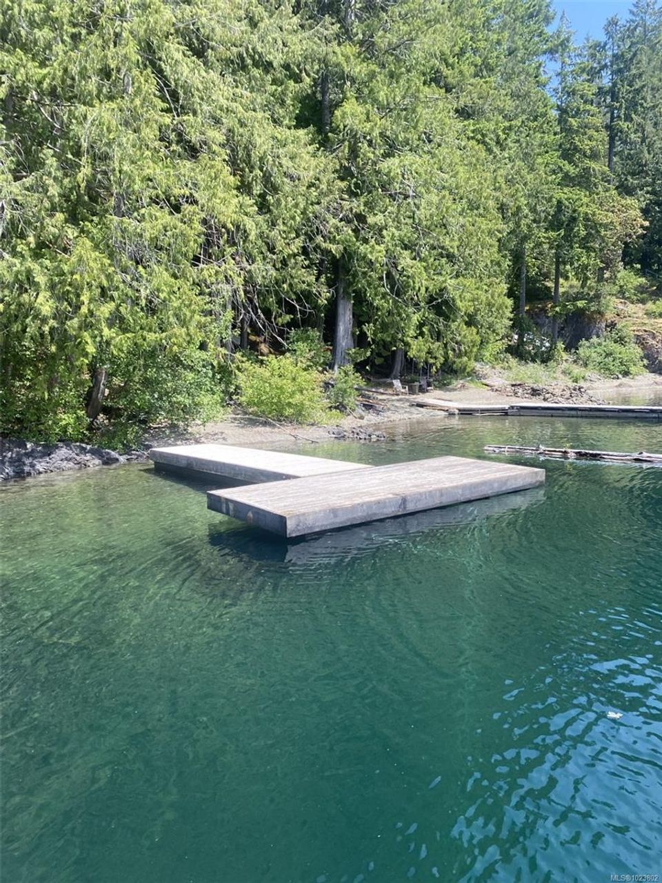 19350-pacific-rim-sproat-lake-port-alberni-01