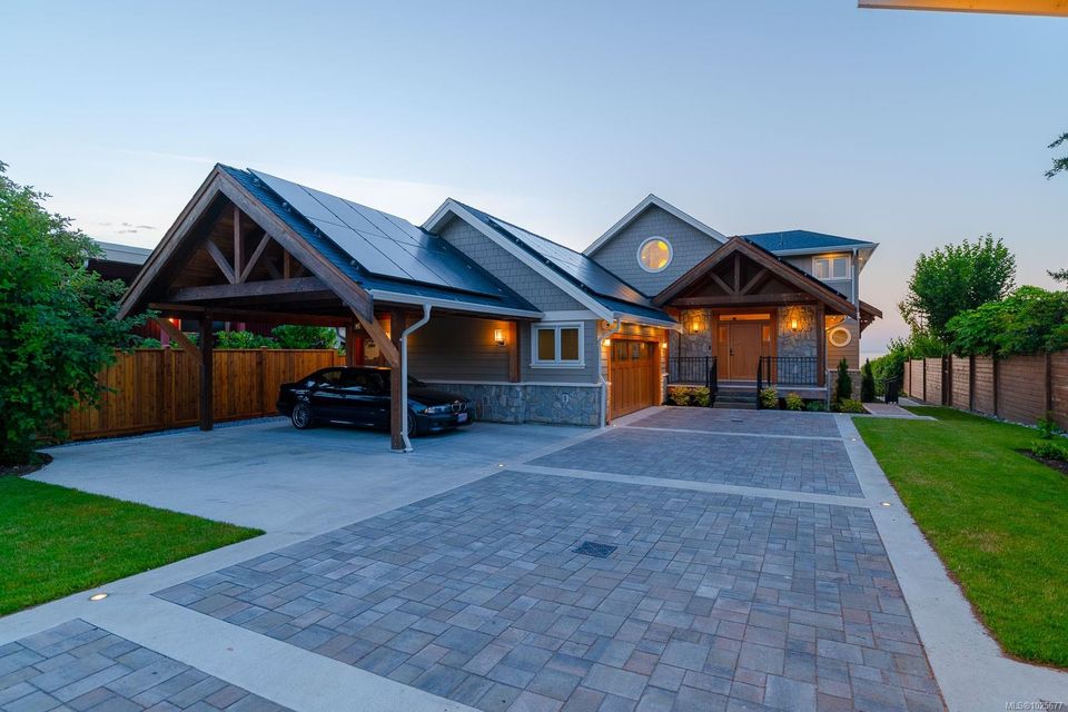 5411-parker-cordova-bay-saanich-east-03