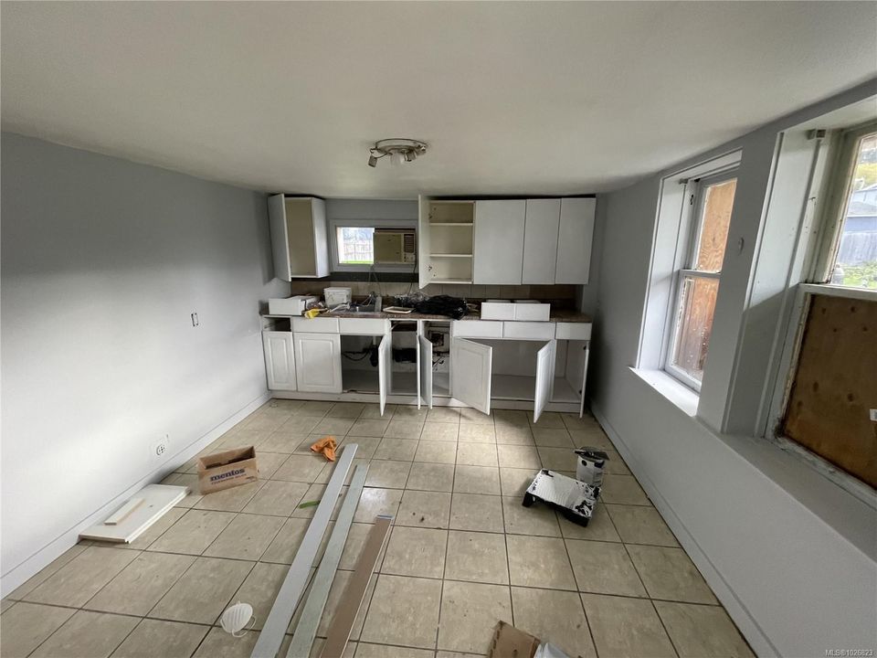 3623-4th-port-alberni-port-alberni-02