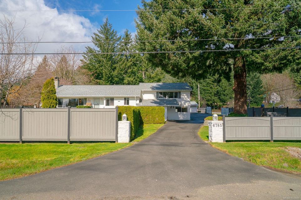 6785-cherry-creek-port-alberni-port-alberni-02