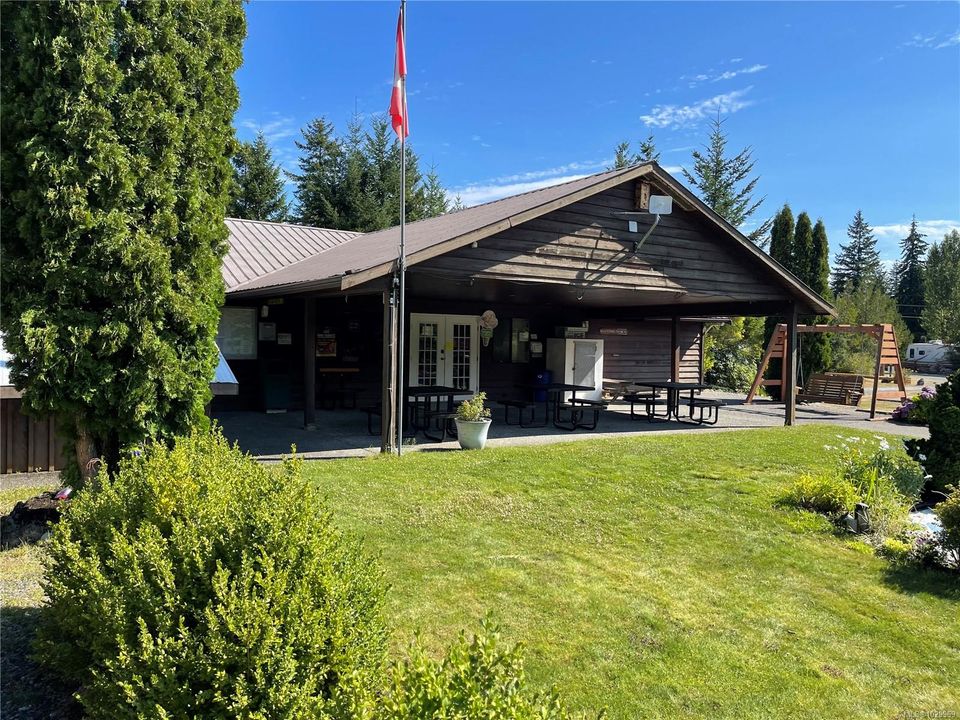 2650-turnbull-bowserdeep-bay-parksvillequalicum-02