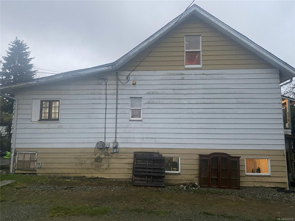 3785-8th-port-alberni-port-alberni-03