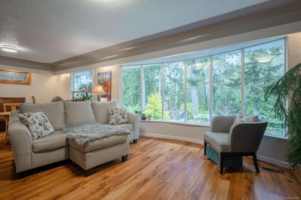 3777-church-port-alberni-port-alberni-05