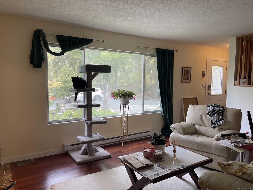 6351-renton-alberni-valley-port-alberni-05