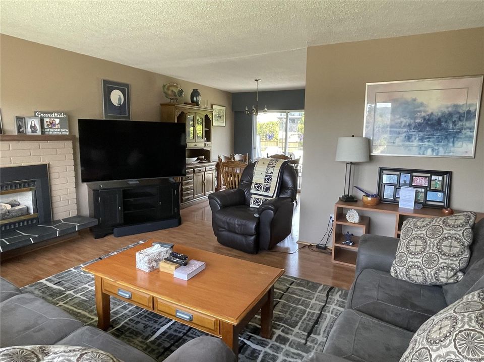 2617-10th-port-alberni-port-alberni-04