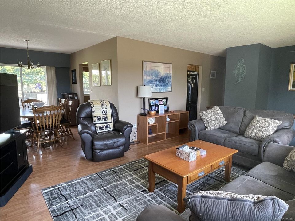 2617-10th-port-alberni-port-alberni-05