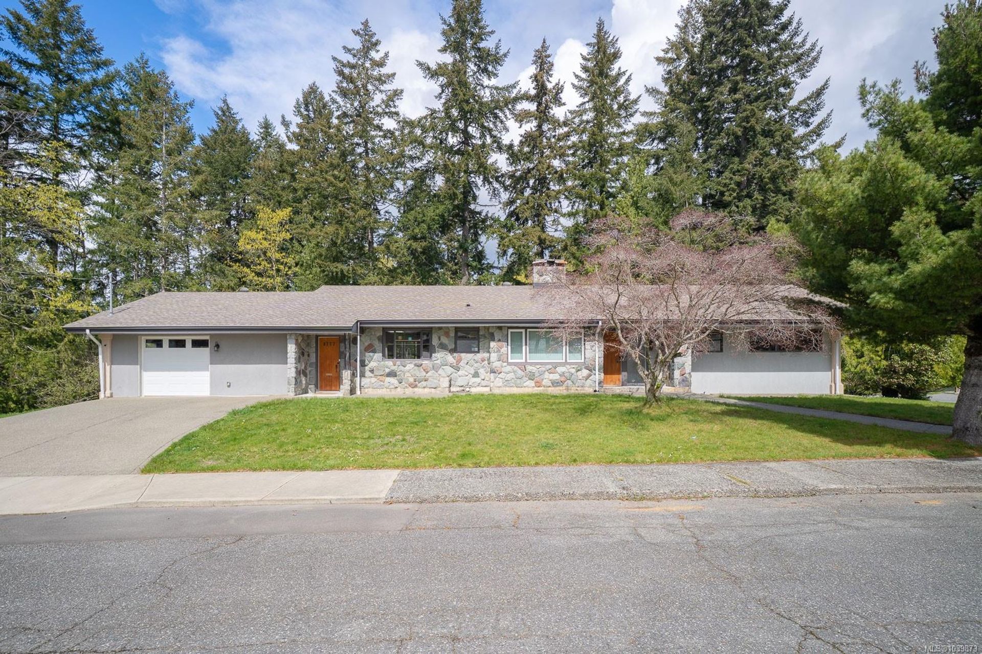 Photo of 3777 Church Street, Port Alberni