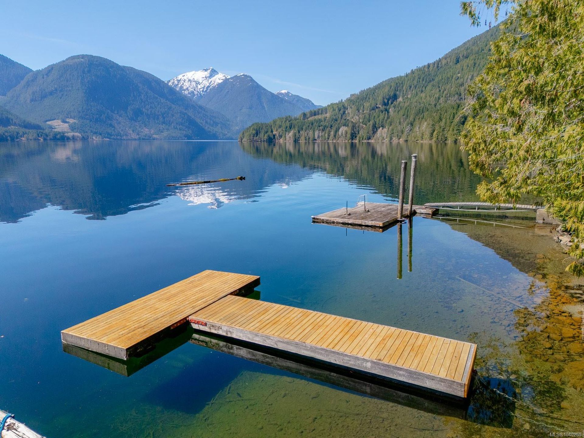 19350 Pacific Rim Highway, Sproat Lake, Port Alberni