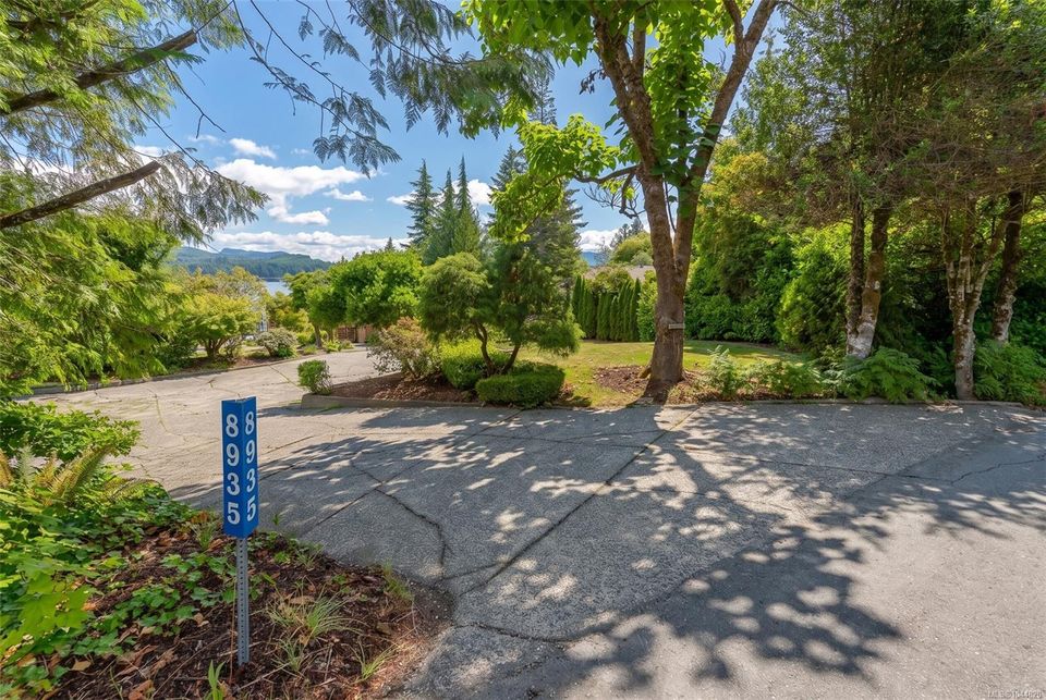 8935-faber-sproat-lake-port-alberni-02