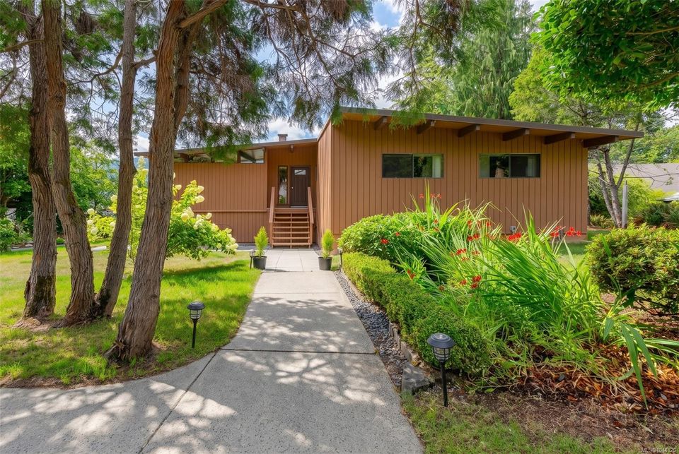 8935-faber-sproat-lake-port-alberni-04