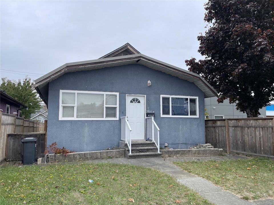 2868-3rd-port-alberni-port-alberni-01