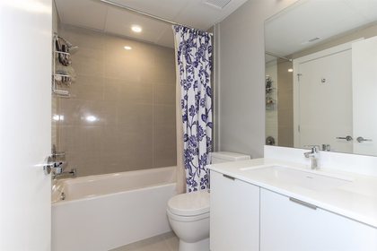 262251592-14 at 216 - 10011 River Road, Bridgeport RI, Richmond