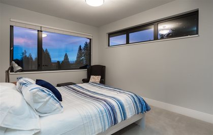 262233082-16 at 4090 Almondel Road, Bayridge, West Vancouver