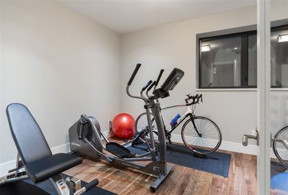 262233082-17 at 4090 Almondel Road, Bayridge, West Vancouver