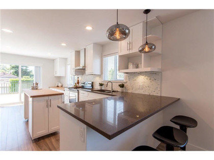 261808945-2 at 1290 E 43rd Avenue, Knight, Vancouver East