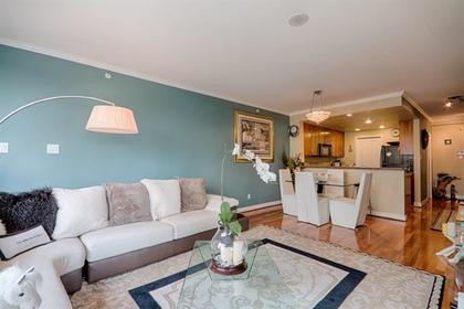 262049160-4 at 304 - 1428 w 6th Avenue, Fairview VW, Vancouver West