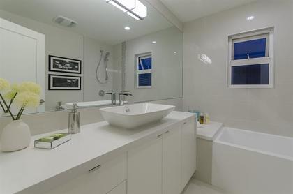 262114448-11 at 5922 Ross Street, Knight, Vancouver East