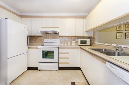 10 at 207 - 7459 Moffat Road, Brighouse South, Richmond