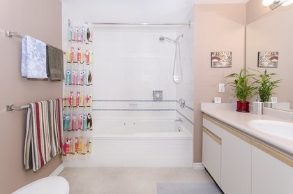 15 at 207 - 7459 Moffat Road, Brighouse South, Richmond