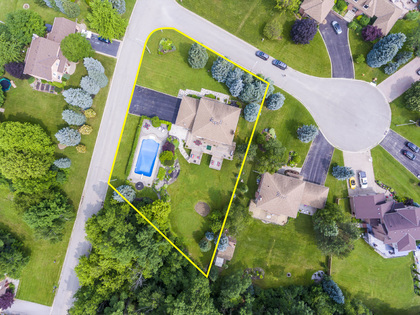 boundary-mls-23-01 at 2 Appelbe Court, Georgetown, Halton Hills