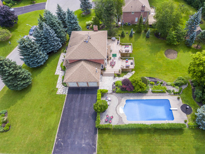 mls-4 at 2 Appelbe Court, Georgetown, Halton Hills