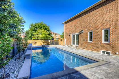 mls-80 at 500 Chillingham Crescent, Eastlake, Oakville