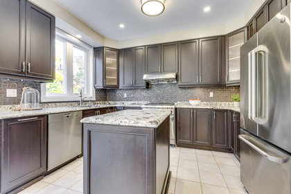 Kitchen - 1806 Glenvista Dr, Oakville - Elite3 & Team at  Glenvista Drive, Iroquois Ridge North, Oakville