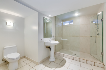 Basement Bathroom - 1806 Glenvista Dr, Oakville - Elite3 & Team at  Glenvista Drive, Iroquois Ridge North, Oakville