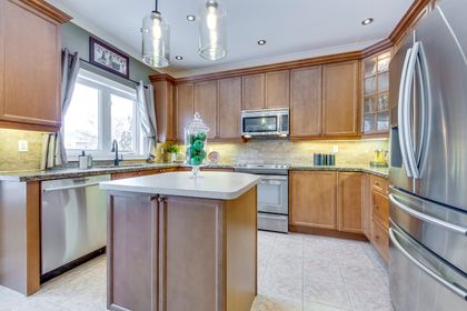 mls-21 at  Nena Crescent, Iroquois Ridge North, Oakville