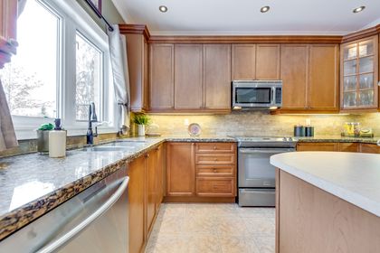 mls-23 at  Nena Crescent, Iroquois Ridge North, Oakville