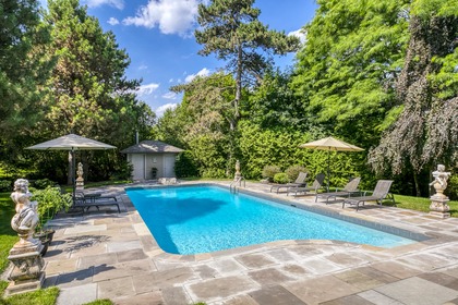 Swimming Pool - 55 Arbour Dr, Oakville - Elite3 & Team at 55 Arbour Drive, Eastlake, Oakville