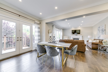 Breakfast Area - 2459 Bon Echo Dr, Oakville - Elite3 & Team at 2459 Bon Echo Drive, Iroquois Ridge North, Oakville