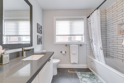 Main Bathroom - 2459 Bon Echo Dr, Oakville - Elite3 & Team at 2459 Bon Echo Drive, Iroquois Ridge North, Oakville