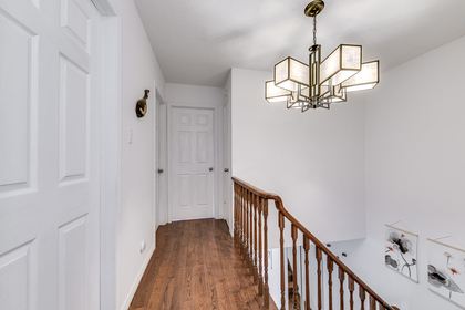 mls-29 at 771 Queensbridge Drive, Creditview, Mississauga