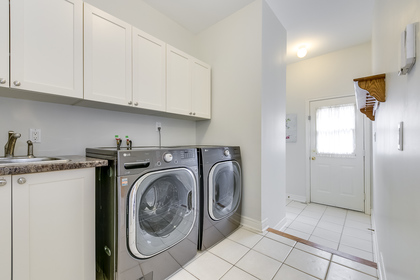 Laundry Room - 1395 Summerhill Cres, Oakville - Elite3 & Team at 1395 Summerhill Crescent, Iroquois Ridge North, Oakville