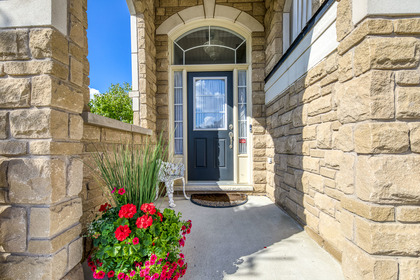 Front Porch - 5414 Oscar Peterson Blvd, Mississauga - Elite3 & Team at 5414 Oscar Peterson Boulevard, Churchill Meadows, Mississauga