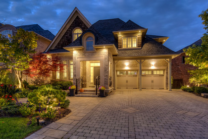 Twilight - 2415 Lyndhurst Dr, Oakville - Elite3 & Team at 2415 Lyndhurst Drive, Iroquois Ridge North, Oakville