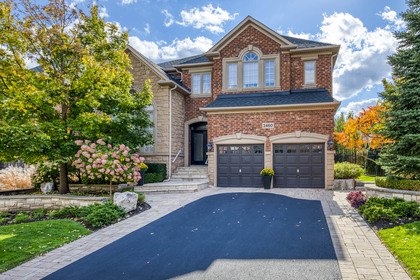 Exterior - 2460 Bon Echo Dr, Oakville - Elite3 & Team at 2460 Bon Echo Drive, Iroquois Ridge North, Oakville