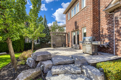 Backyard - 2460 Bon Echo Dr, Oakville - Elite3 & Team at 2460 Bon Echo Drive, Iroquois Ridge North, Oakville