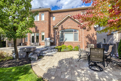 Backyard - 2460 Bon Echo Dr, Oakville - Elite3 & Team at 2460 Bon Echo Drive, Iroquois Ridge North, Oakville